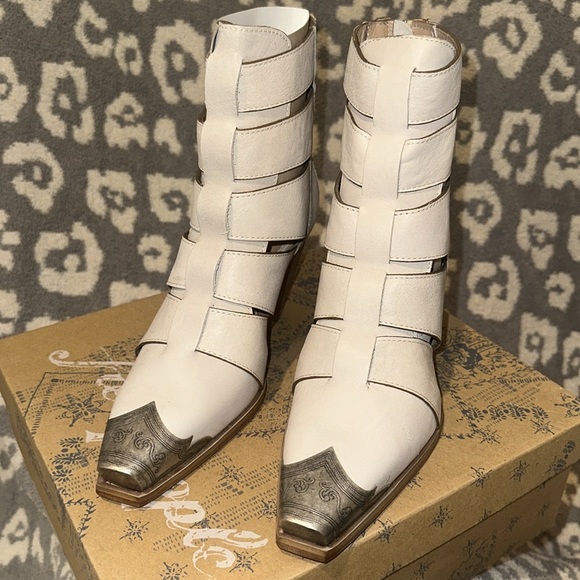 Free People Brayden Fisherman Boots in ECRU 🥰 New 🆕 & Never Worn 😍 - Picture 10 of 17